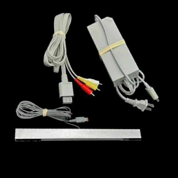 Nintendo Wii Console RVL-001 (GameCube Compatible) Bundle White - Picture 7 of 11